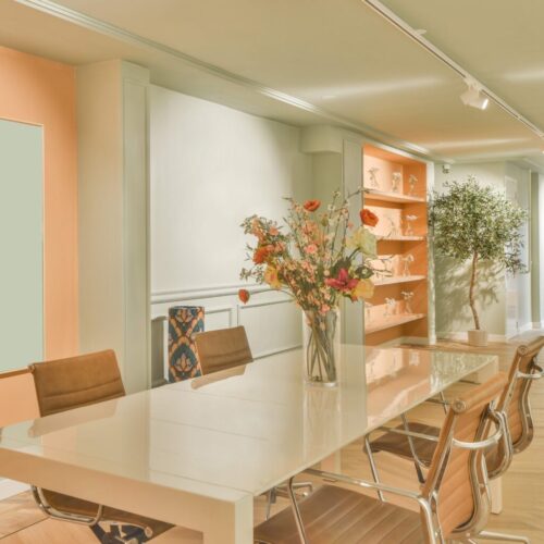 spacious-room-with-various-areas-2025-02-10-08-18-39-utc spacious-room-with-various-areas-2025-02-10-08-18-39-utc